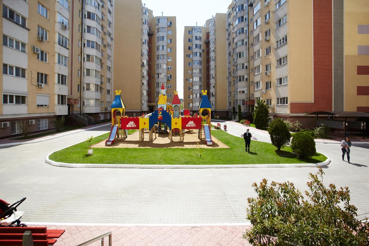 Luxury Apartment In New Building Chisinau Exterior photo